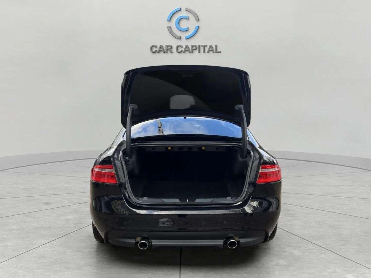 2017 JAGUAR XE 2017 JAGUAR XE