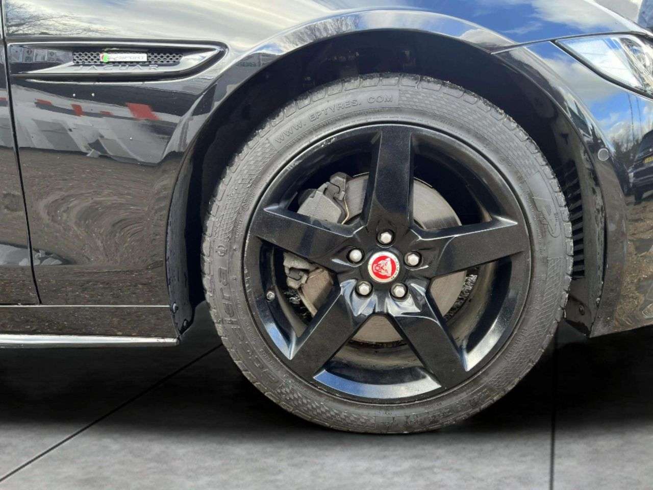 2017 JAGUAR XE 2017 JAGUAR XE