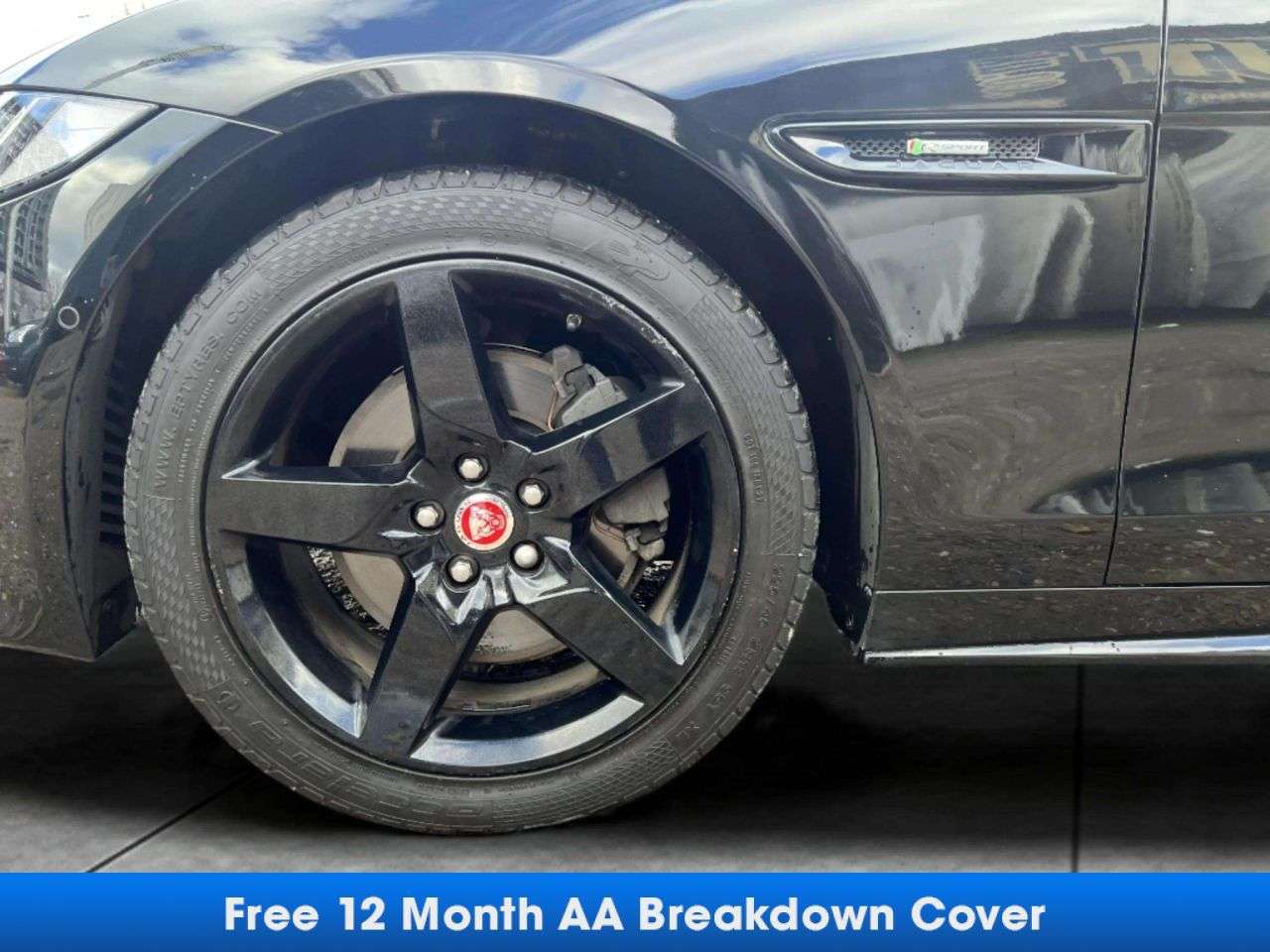 2017 JAGUAR XE 2017 JAGUAR XE