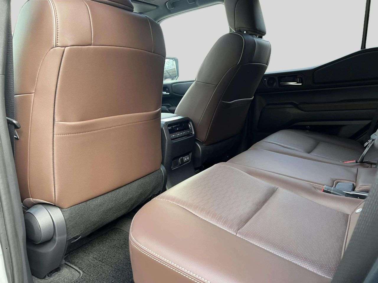 2024 TOYOTA LAND CRUISER 2024 TOYOTA LAND CRUISER