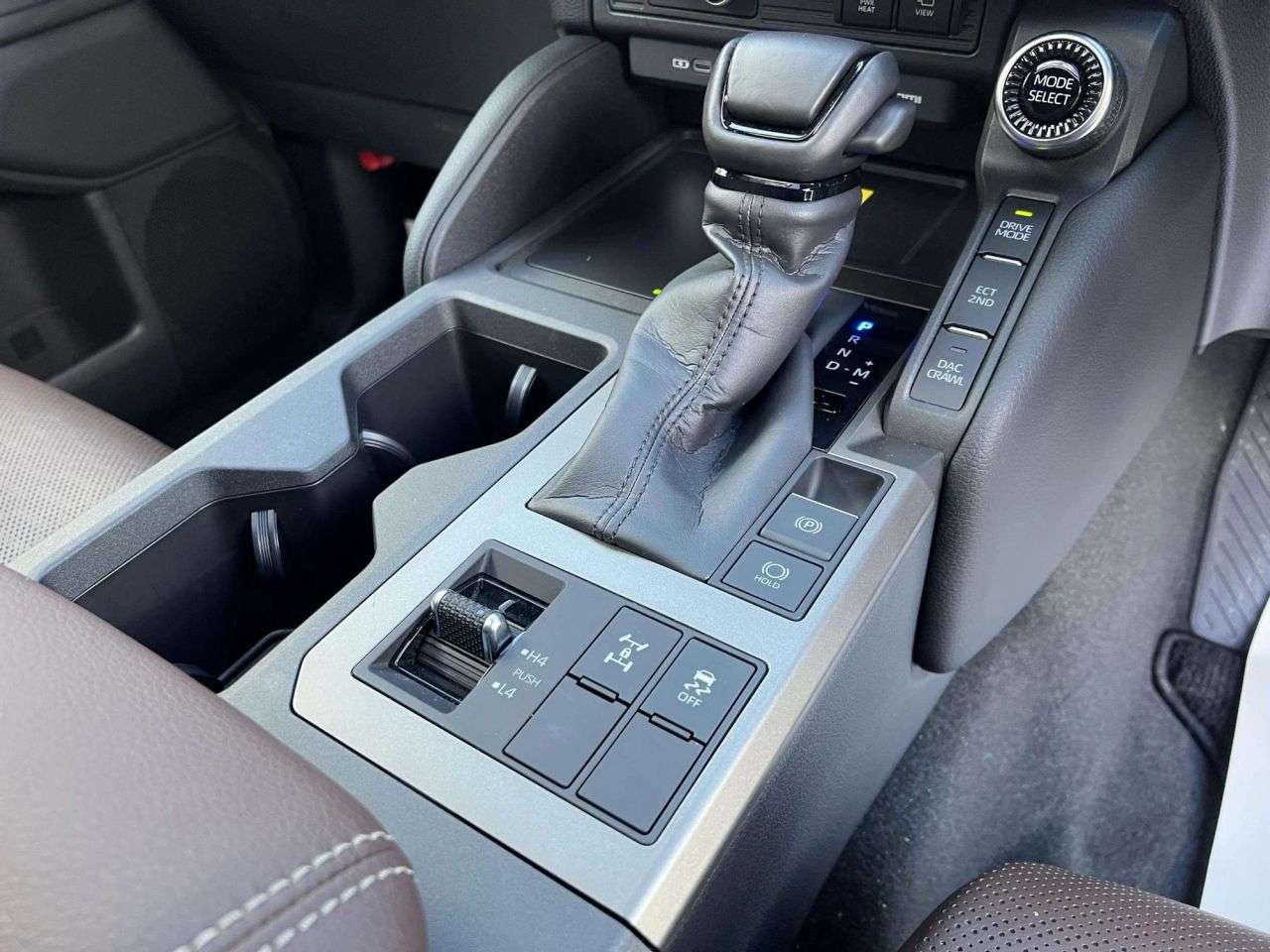 2024 TOYOTA LAND CRUISER 2024 TOYOTA LAND CRUISER