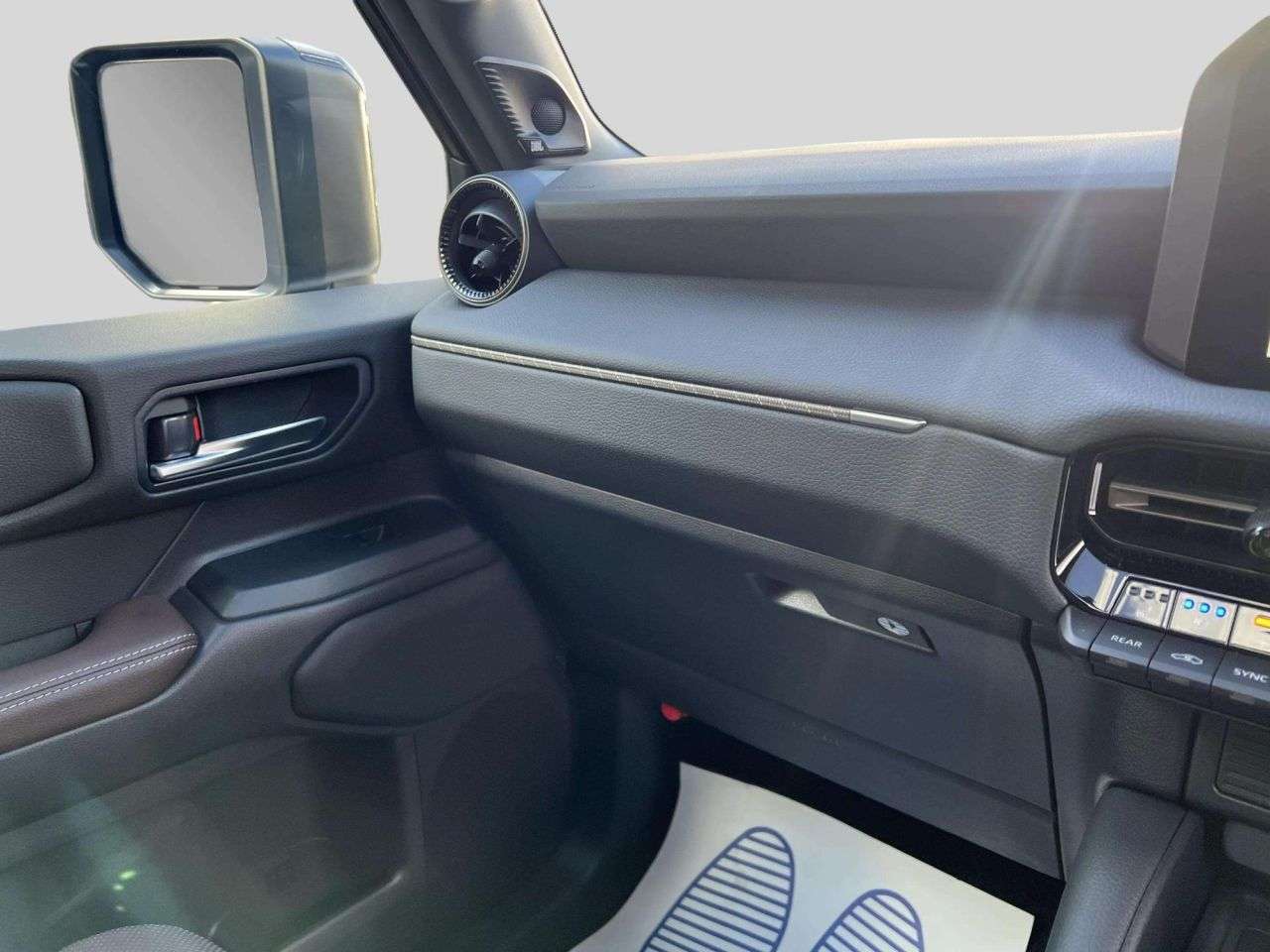 2024 TOYOTA LAND CRUISER 2024 TOYOTA LAND CRUISER