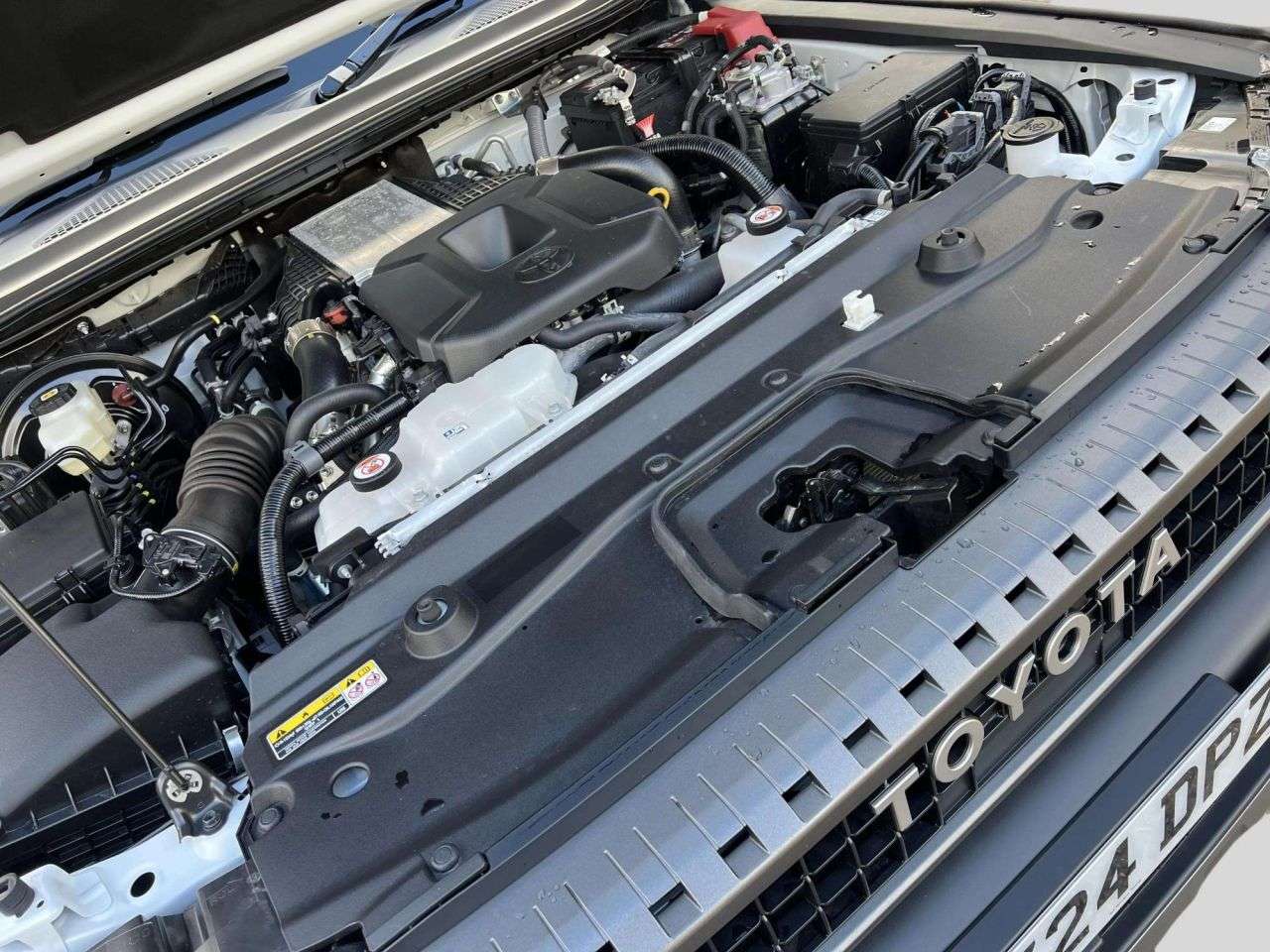 2024 TOYOTA LAND CRUISER 2024 TOYOTA LAND CRUISER