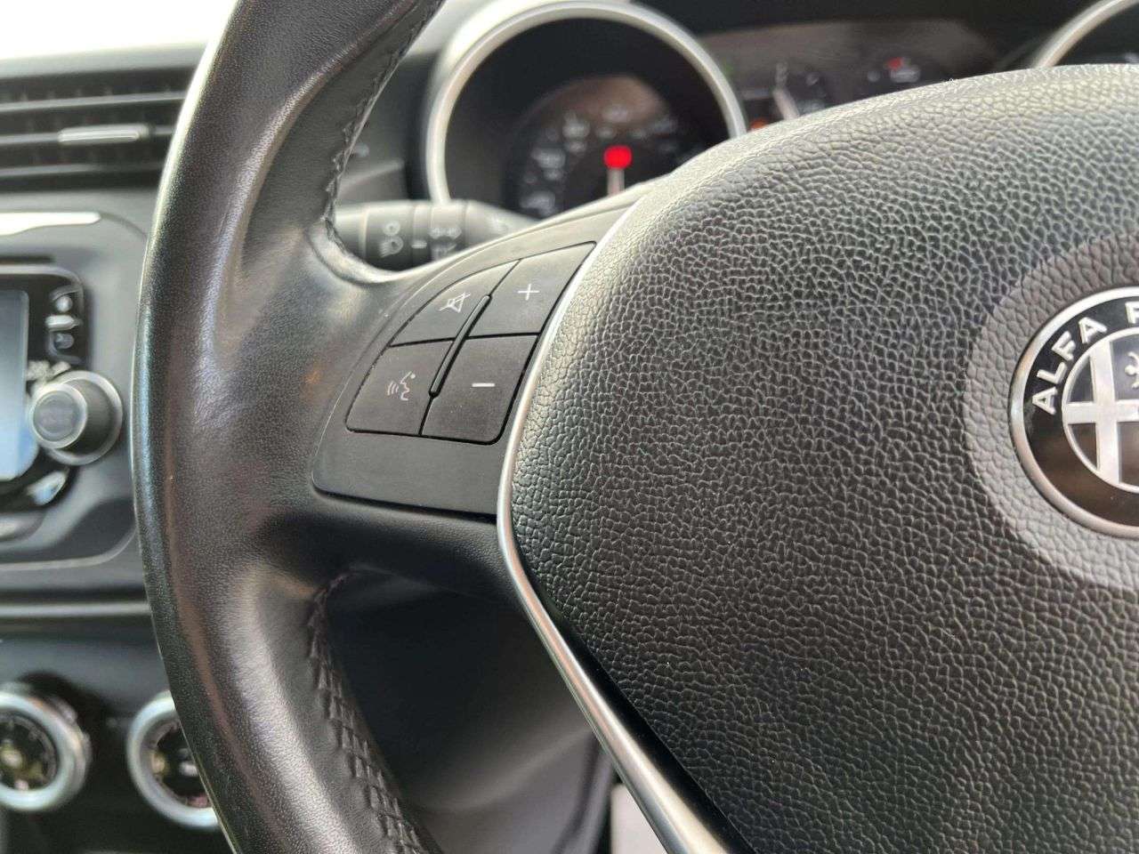 2017 ALFA ROMEO GIULIETTA 2017 ALFA ROMEO GIULIETTA