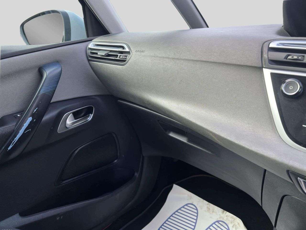 2017 CITROEN GRAND C4 PICASSO 2017 CITROEN GRAND C4 PICASSO