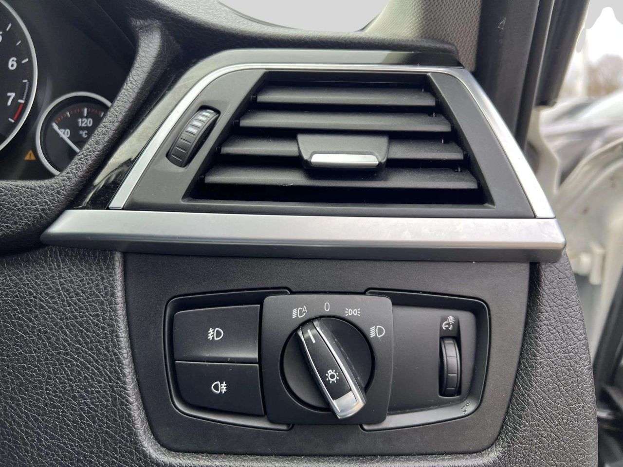 2018 BMW 3 SERIES 2018 BMW 3 SERIES