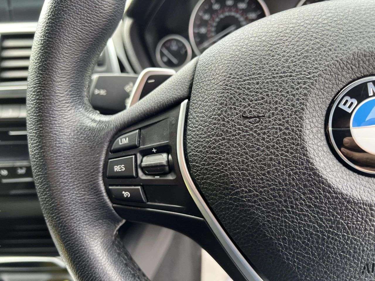 2018 BMW 3 SERIES 2018 BMW 3 SERIES