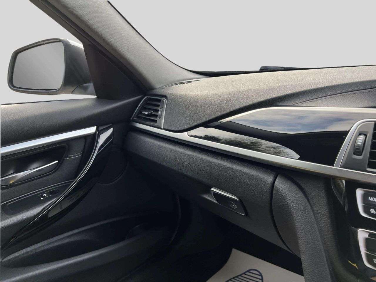 2018 BMW 3 SERIES 2018 BMW 3 SERIES