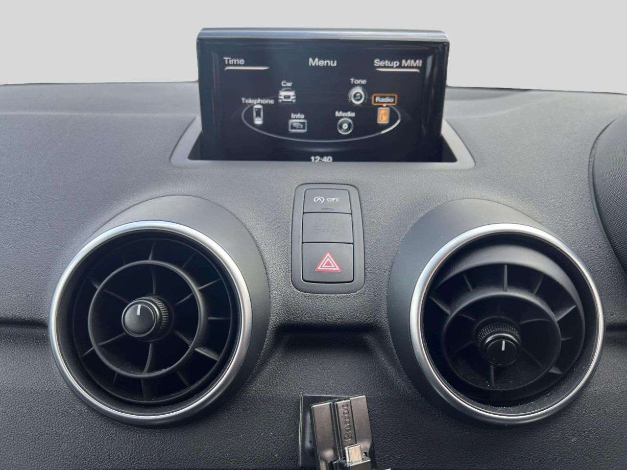 2015 AUDI A1 2015 AUDI A1