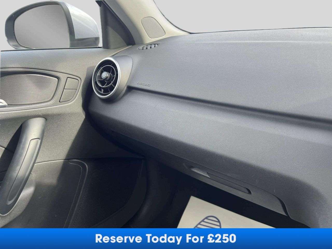 2015 AUDI A1 2015 AUDI A1