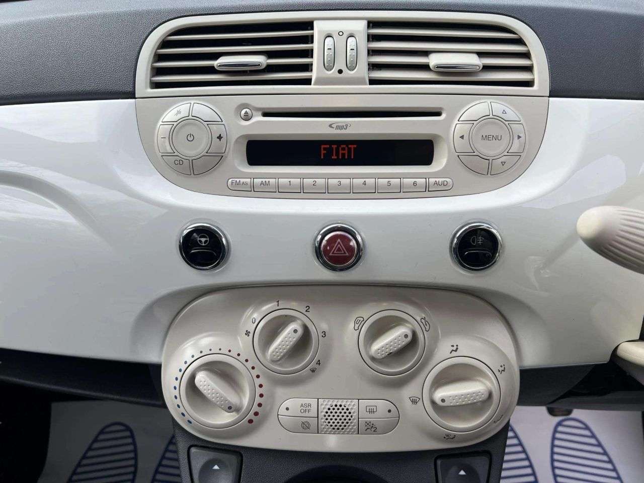 2015 FIAT 500 2015 FIAT 500