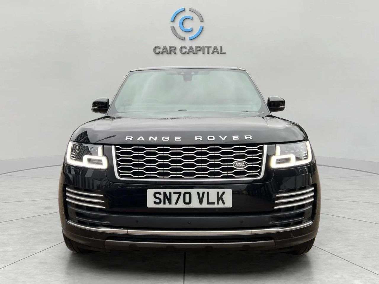 A 2020 LAND ROVER RANGE ROVER 3.0 SD V6 Autobiography SUV 5dr Diesel Auto 4WD Euro 6 (s/s) (275 ps) SOFT A 2020 LAND ROVER RANGE ROVER 3.0 SD V6 Autobiography SUV 5dr Diesel Auto 4WD Euro 6 (s/s) (275 ps) SOFT