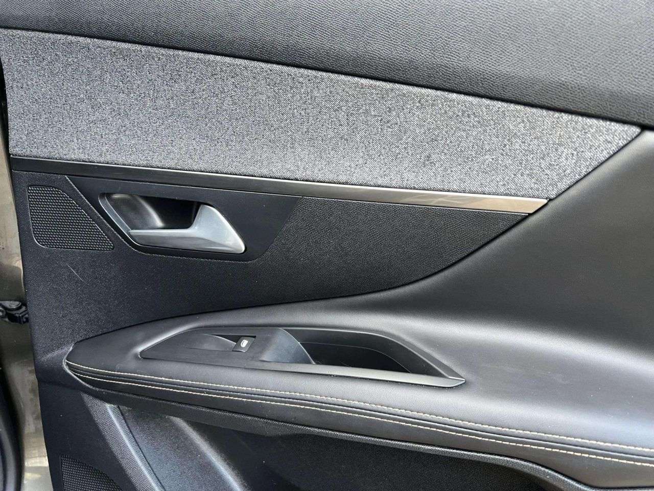 2018 PEUGEOT 3008 2018 PEUGEOT 3008