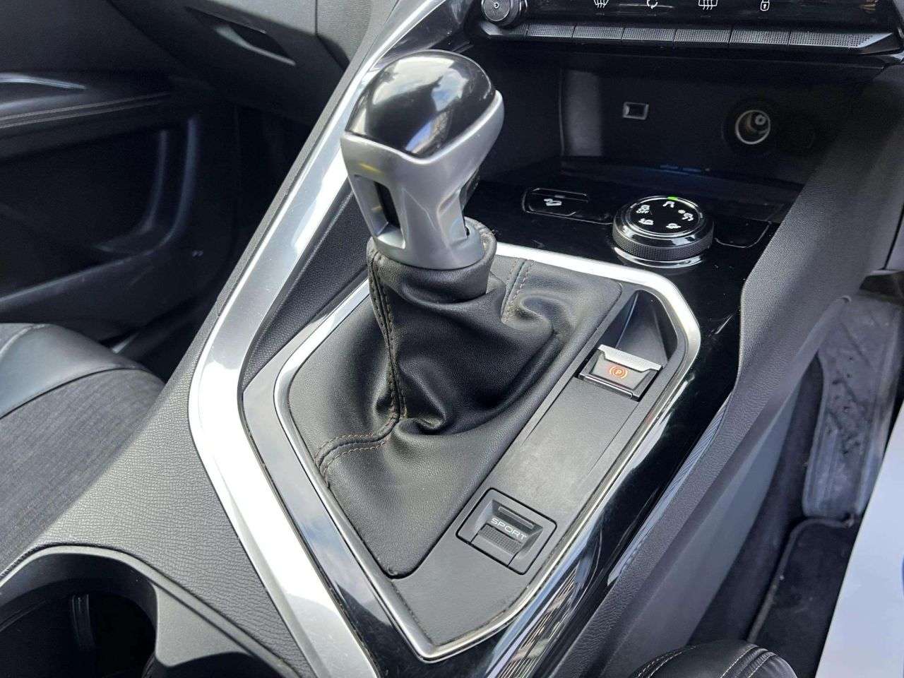 2018 PEUGEOT 3008 2018 PEUGEOT 3008