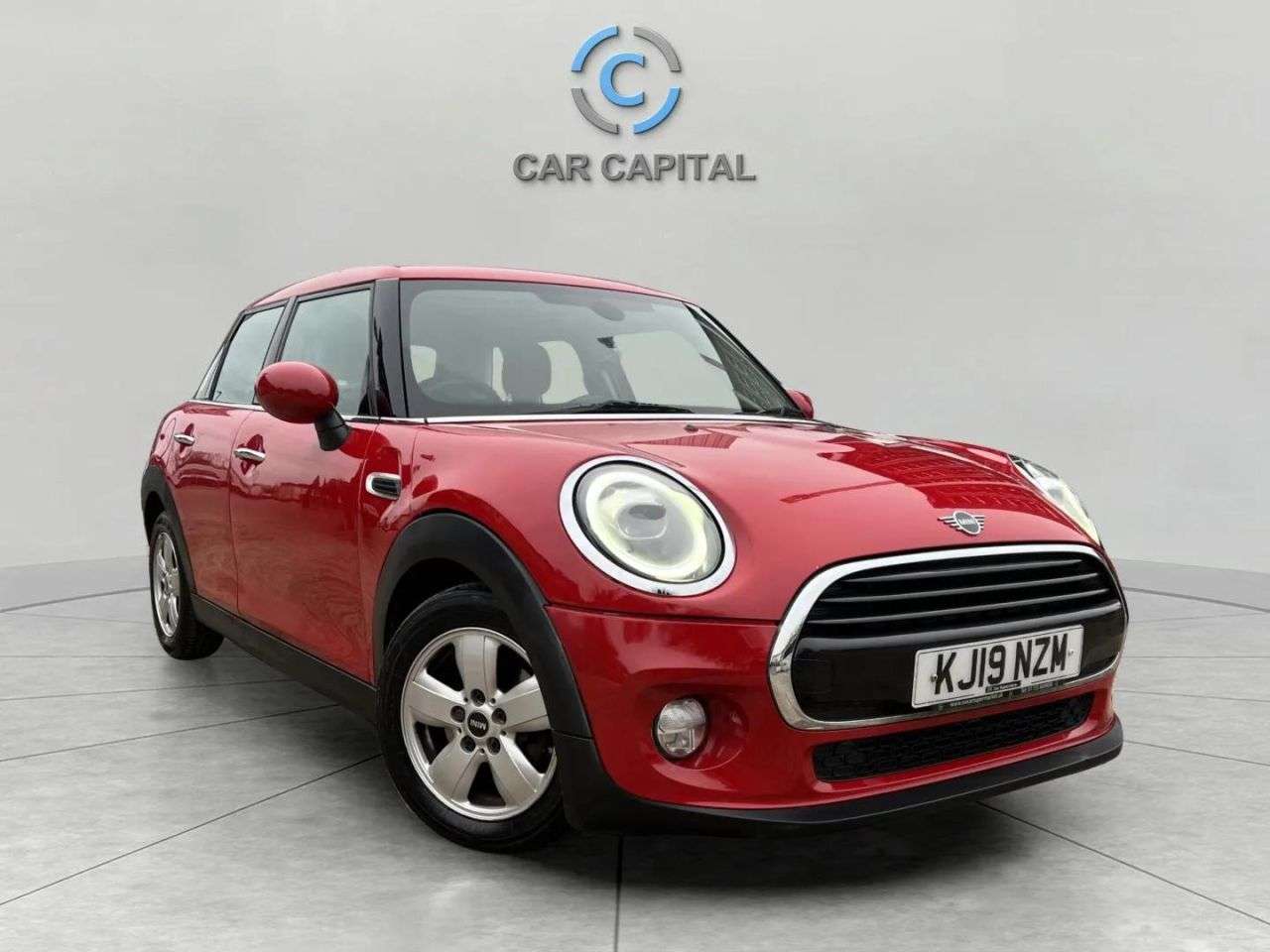 A 2019 MINI HATCH 1.5 Cooper Classic Hatchback 5dr Petrol Steptronic Euro 6 (s/s) (136 ps) UL A 2019 MINI HATCH 1.5 Cooper Classic Hatchback 5dr Petrol Steptronic Euro 6 (s/s) (136 ps) UL
