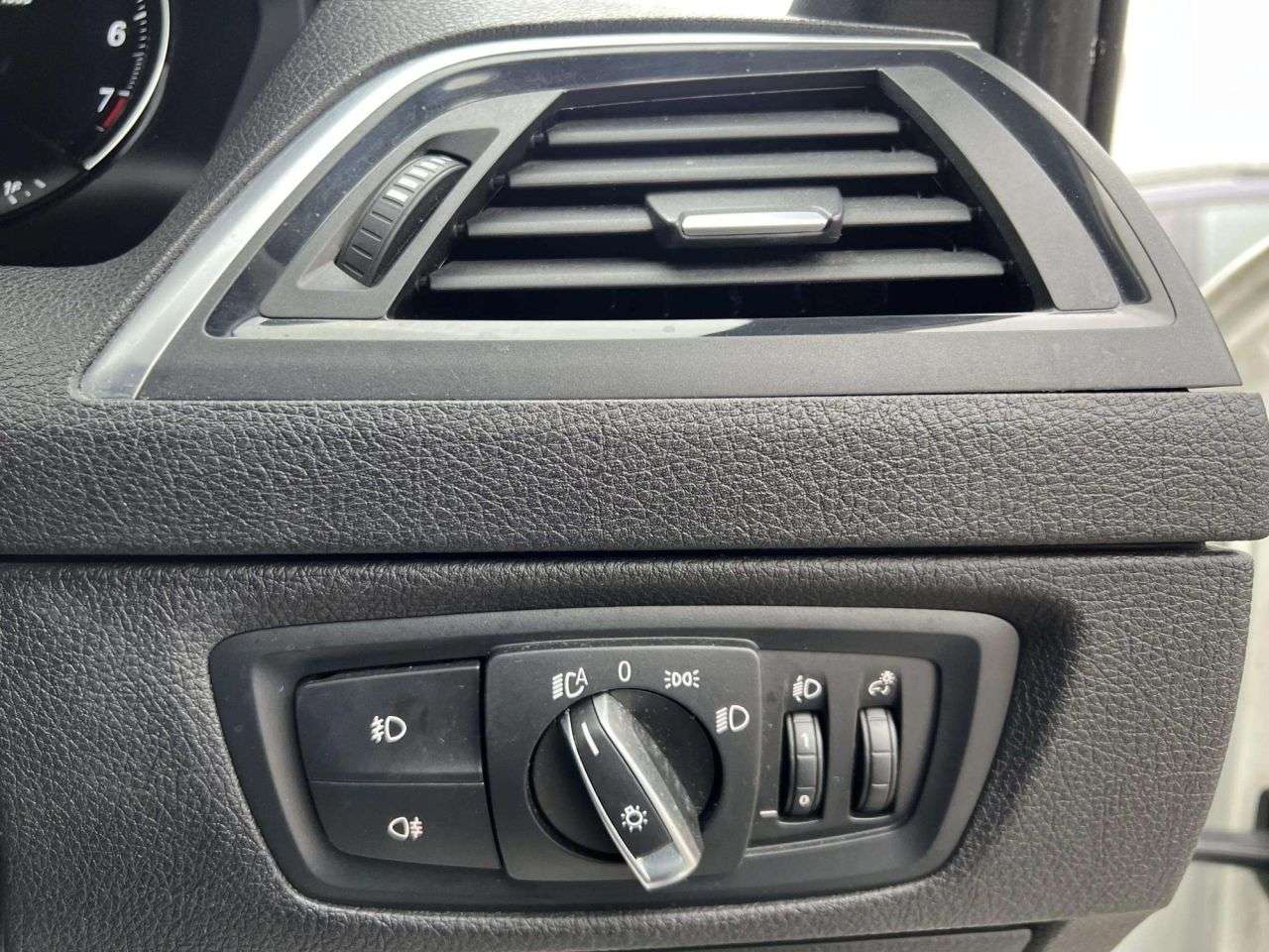 2019 BMW 1 SERIES 2019 BMW 1 SERIES