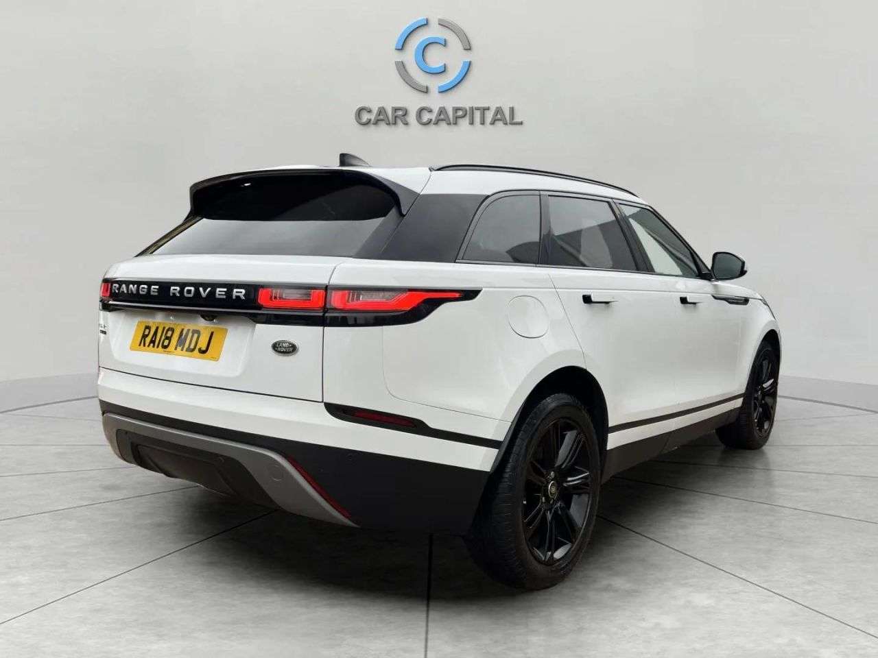 2018 LAND ROVER RANGE ROVER VELAR 2018 LAND ROVER RANGE ROVER VELAR