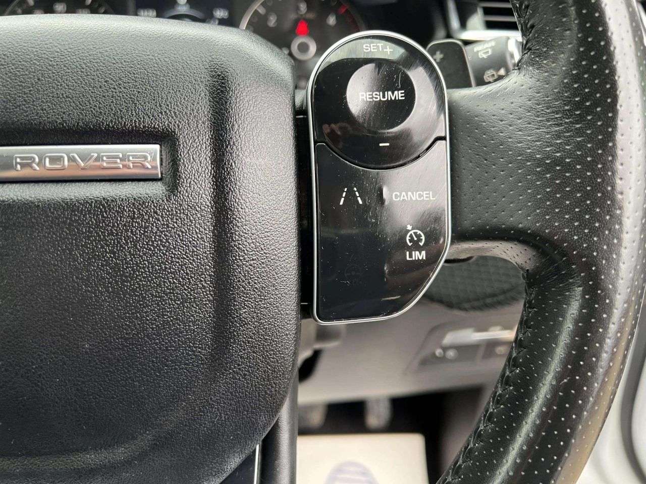 2018 LAND ROVER RANGE ROVER VELAR 2018 LAND ROVER RANGE ROVER VELAR