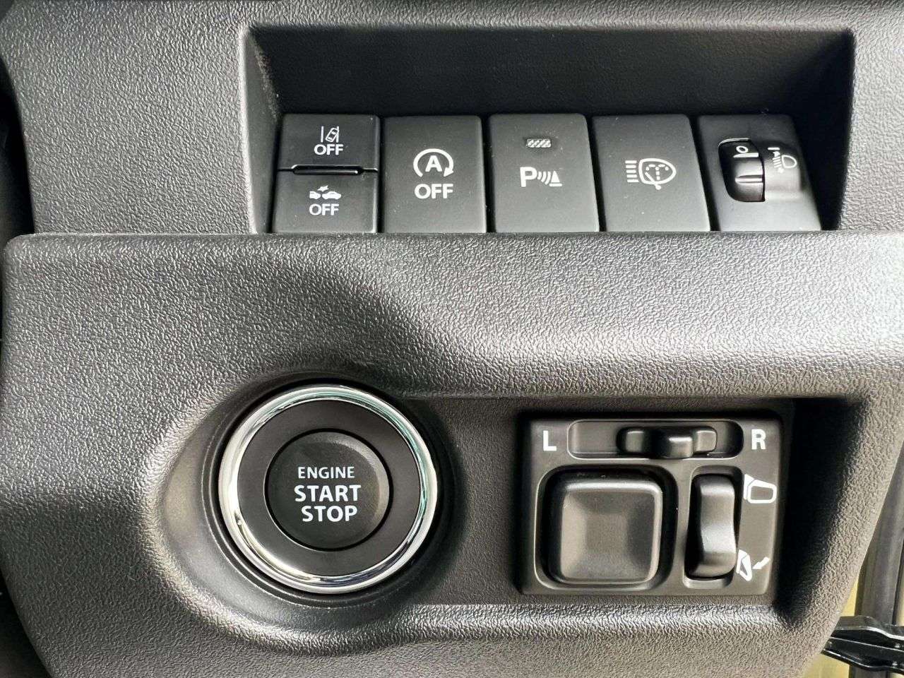 2025 SUZUKI JIMNY 2025 SUZUKI JIMNY