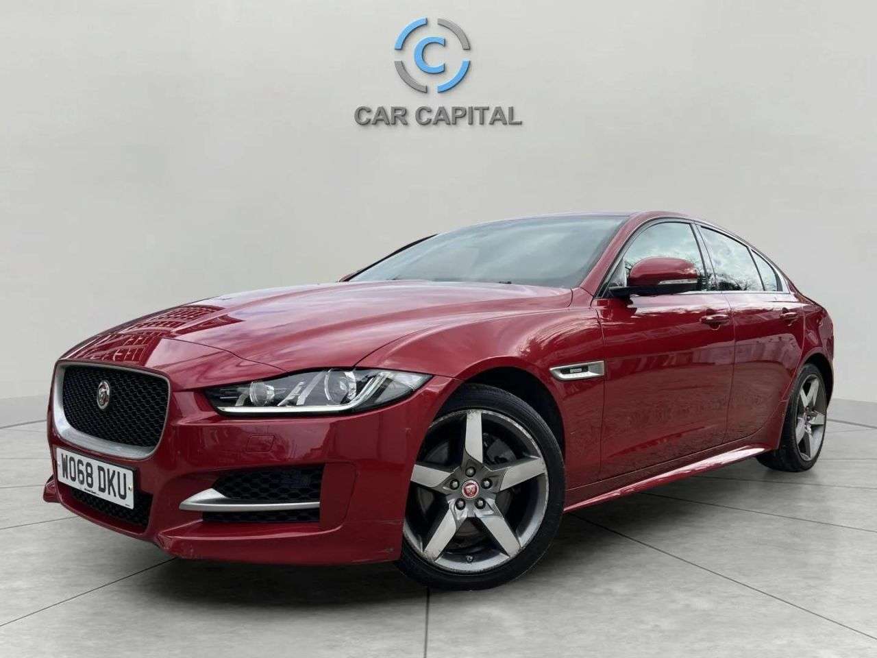 A 2019 JAGUAR XE 2.0i GPF R-Sport Saloon 4dr Petrol Auto Euro 6 (s/s) (200 ps) FINANCE+HPI C A 2019 JAGUAR XE 2.0i GPF R-Sport Saloon 4dr Petrol Auto Euro 6 (s/s) (200 ps) FINANCE+HPI C