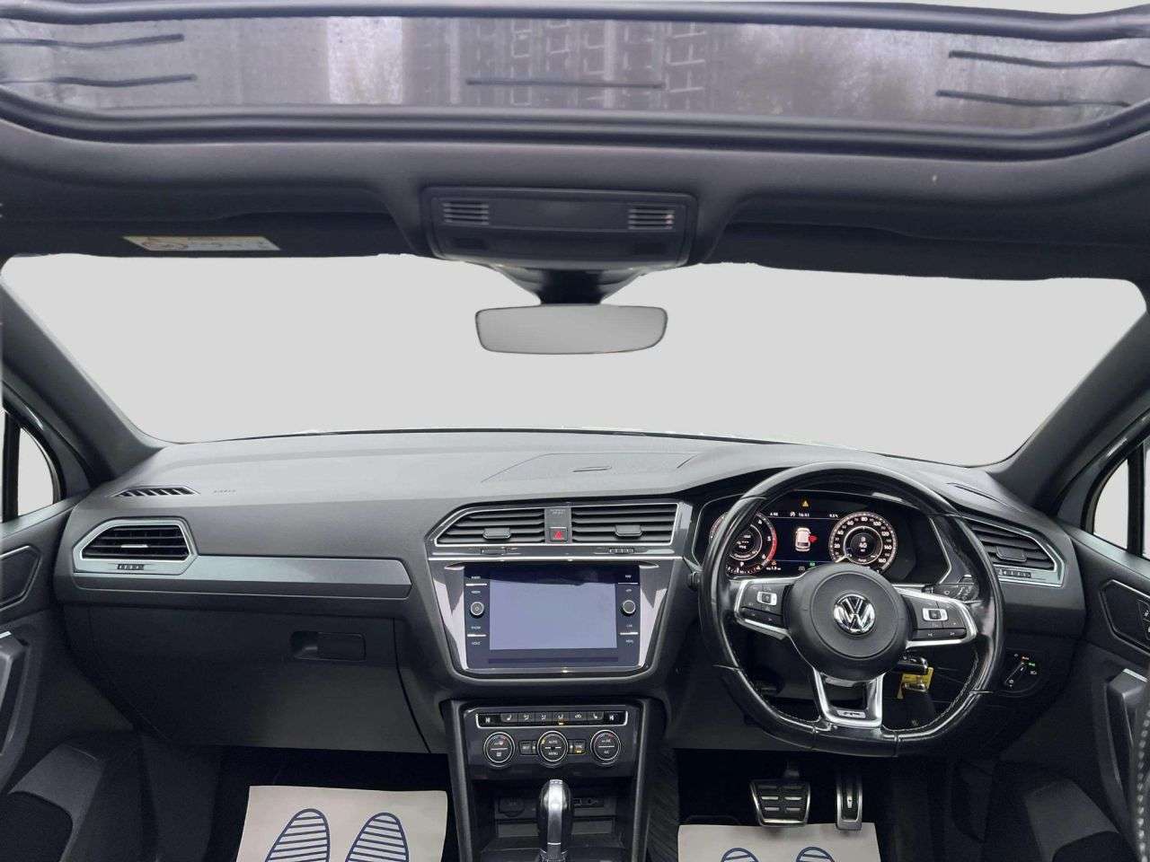 2018 VOLKSWAGEN TIGUAN 2018 VOLKSWAGEN TIGUAN