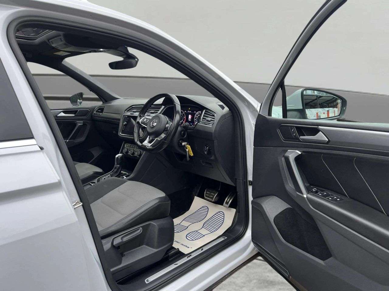 2018 VOLKSWAGEN TIGUAN 2018 VOLKSWAGEN TIGUAN