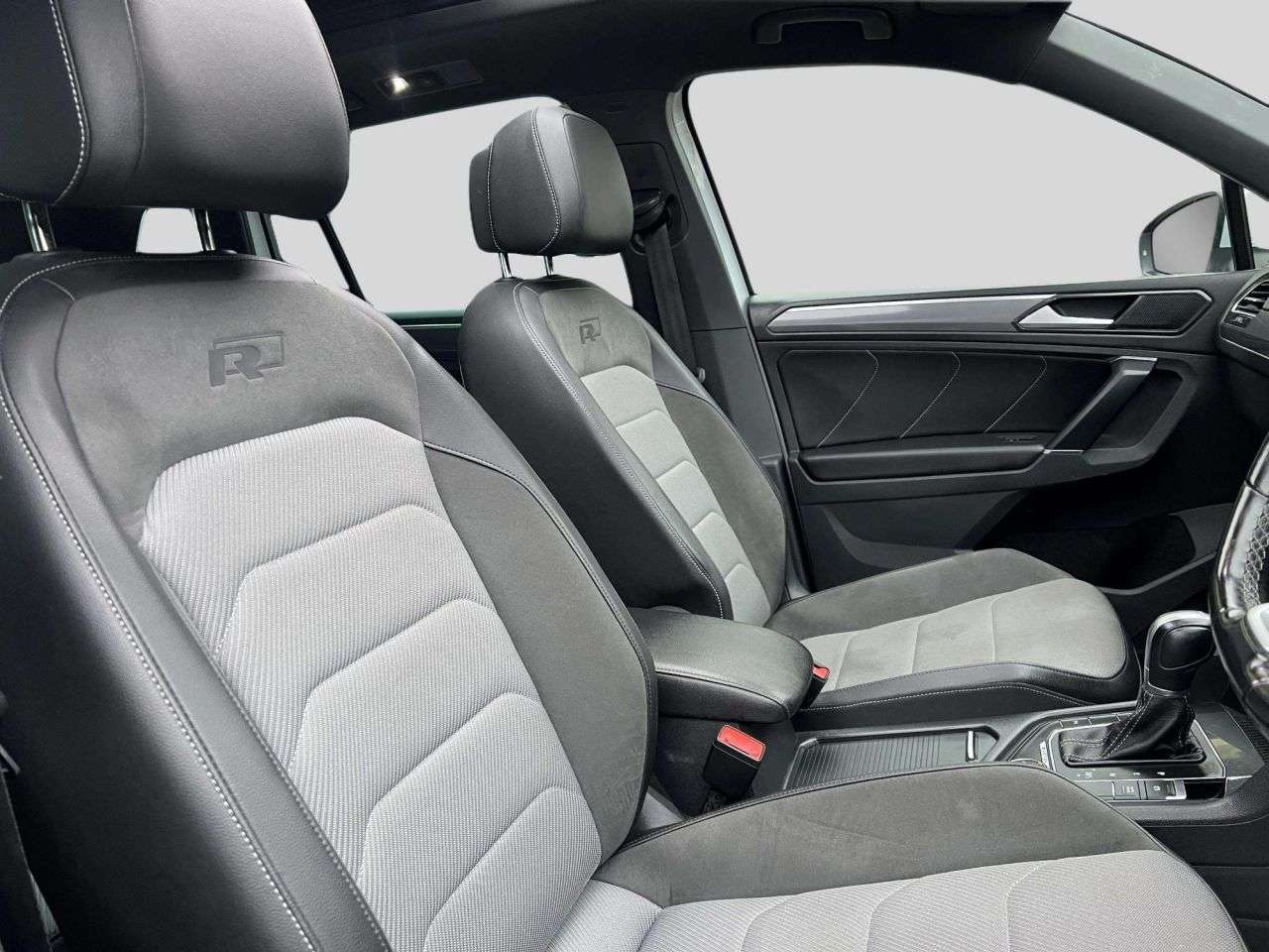 2018 VOLKSWAGEN TIGUAN 2018 VOLKSWAGEN TIGUAN