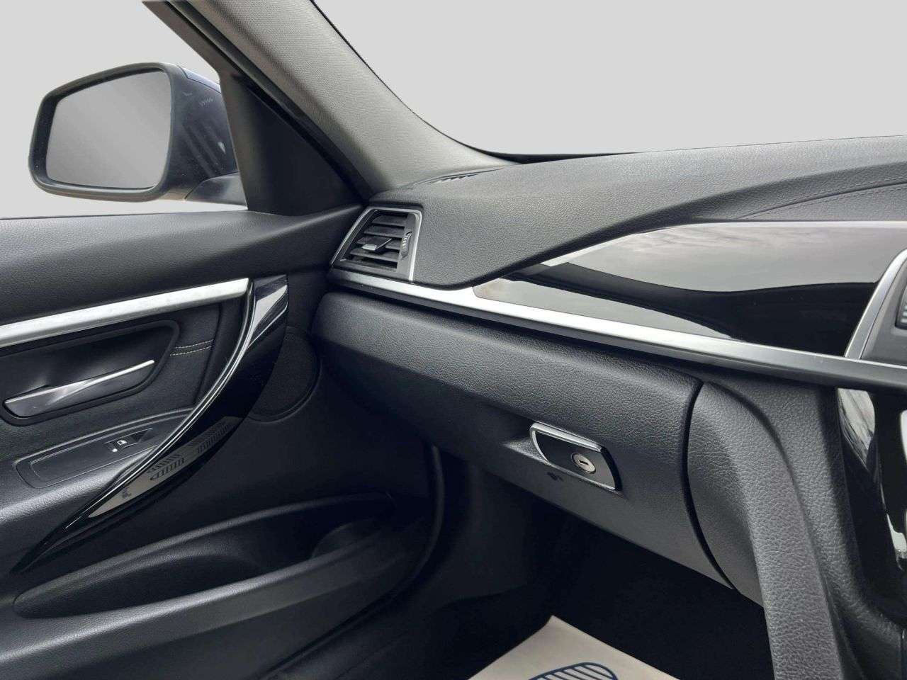 2018 BMW 3 SERIES 2018 BMW 3 SERIES