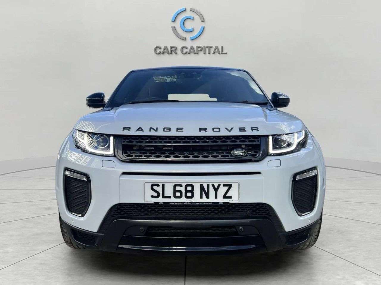 A 2018 LAND ROVER RANGE ROVER EVOQUE 2.0 TD4 Landmark SUV 5dr Diesel Auto 4WD Euro 6 (s/s) (180 ps) FINANCE+WARR A 2018 LAND ROVER RANGE ROVER EVOQUE 2.0 TD4 Landmark SUV 5dr Diesel Auto 4WD Euro 6 (s/s) (180 ps) FINANCE+WARR