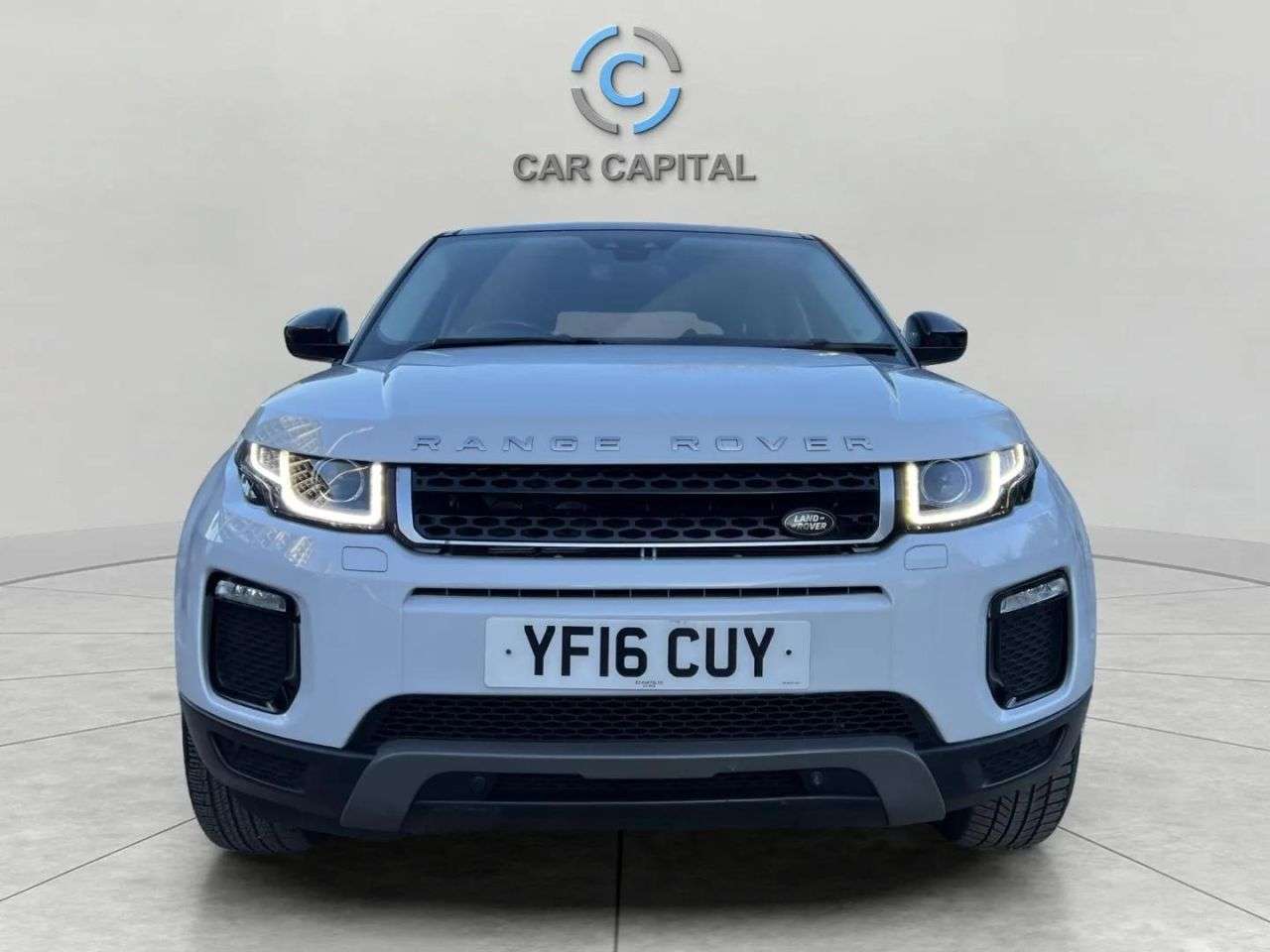 A 2016 LAND ROVER RANGE ROVER EVOQUE 2.0 TD4 SE Tech SUV 5dr Diesel Auto 4WD Euro 6 (s/s) (180 ps) FINANCE+PARK A 2016 LAND ROVER RANGE ROVER EVOQUE 2.0 TD4 SE Tech SUV 5dr Diesel Auto 4WD Euro 6 (s/s) (180 ps) FINANCE+PARK