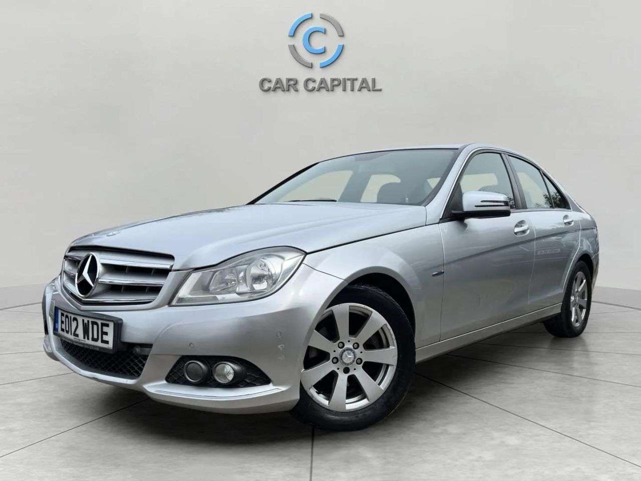 A 2012 MERCEDES-BENZ C-CLASS 1.8 C180 BlueEfficiency SE Saloon 4dr Petrol G-Tronic+ Euro 5 (s/s) (156 ps A 2012 MERCEDES-BENZ C-CLASS 1.8 C180 BlueEfficiency SE Saloon 4dr Petrol G-Tronic+ Euro 5 (s/s) (156 ps