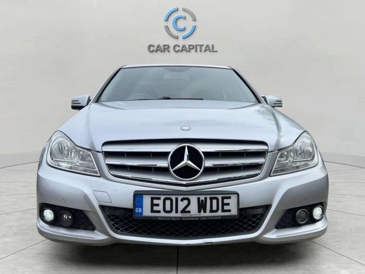 A 2012 MERCEDES-BENZ C-CLASS 1.8 C180 BlueEfficiency SE Saloon 4dr Petrol G-Tronic+ Euro 5 (s/s) (156 ps A 2012 MERCEDES-BENZ C-CLASS 1.8 C180 BlueEfficiency SE Saloon 4dr Petrol G-Tronic+ Euro 5 (s/s) (156 ps