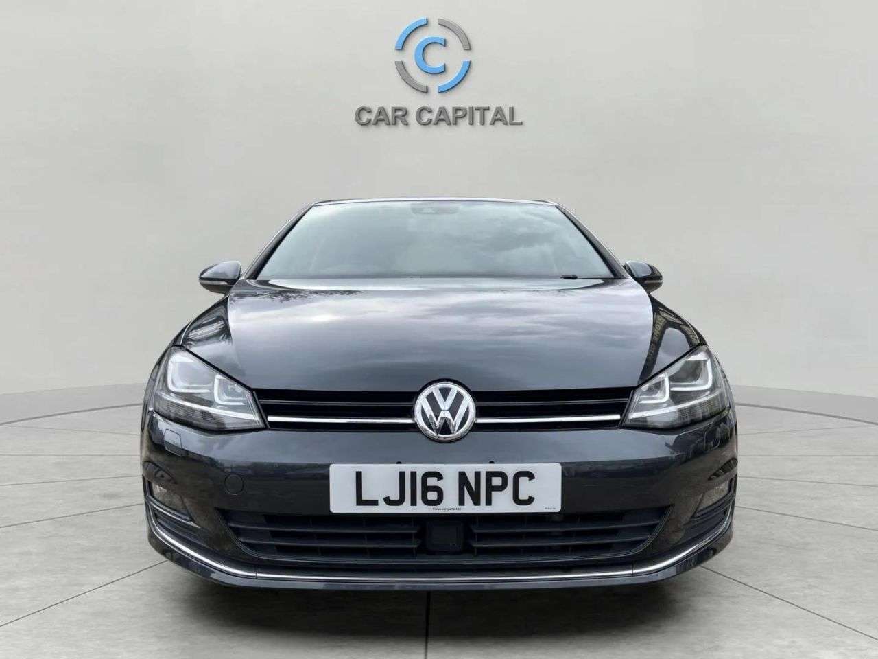 A 2016 VOLKSWAGEN GOLF 1.2 TSI BlueMotion Tech Match DSG Euro 5 (s/s) 5dr A 2016 VOLKSWAGEN GOLF 1.2 TSI BlueMotion Tech Match DSG Euro 5 (s/s) 5dr
