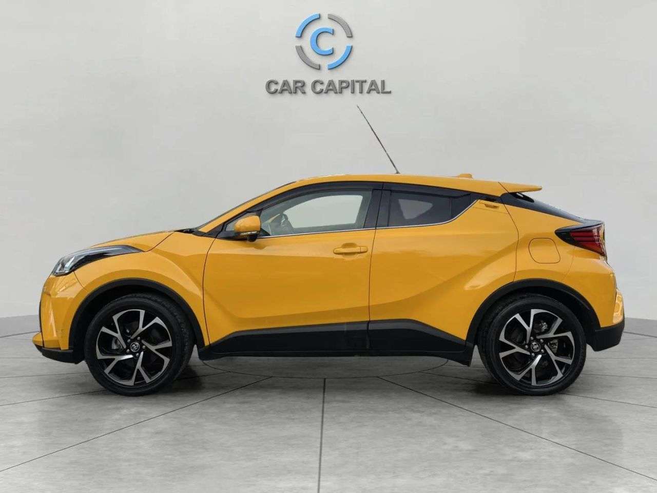2020 TOYOTA C-HR 2020 TOYOTA C-HR