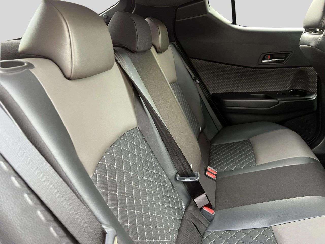 2020 TOYOTA C-HR 2020 TOYOTA C-HR