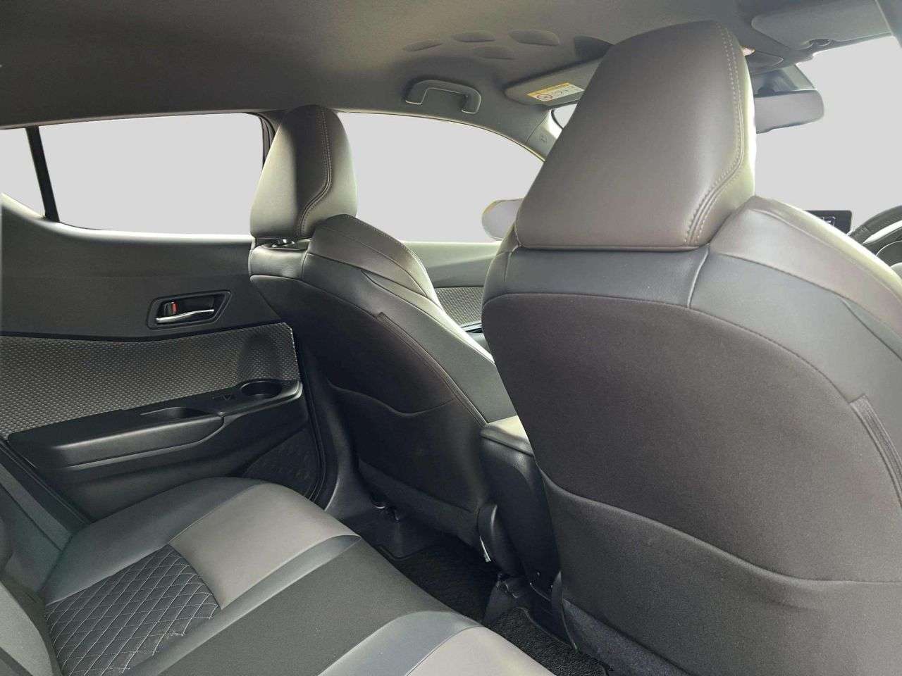 2020 TOYOTA C-HR 2020 TOYOTA C-HR