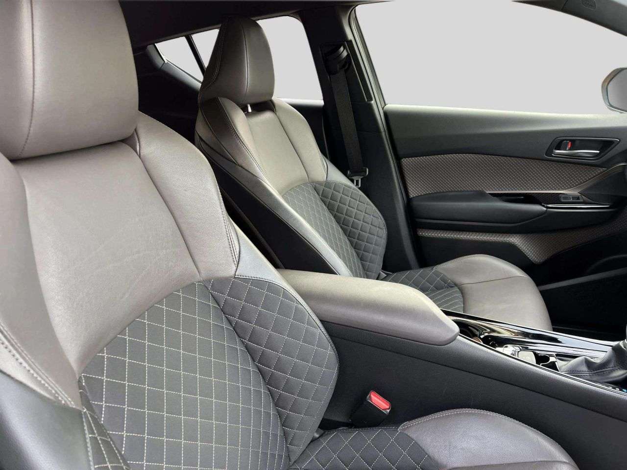 2020 TOYOTA C-HR 2020 TOYOTA C-HR