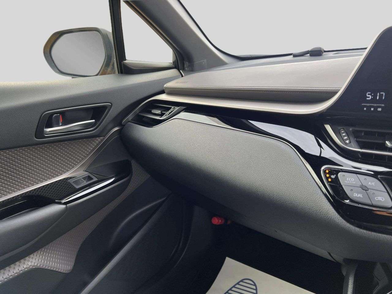 2020 TOYOTA C-HR 2020 TOYOTA C-HR