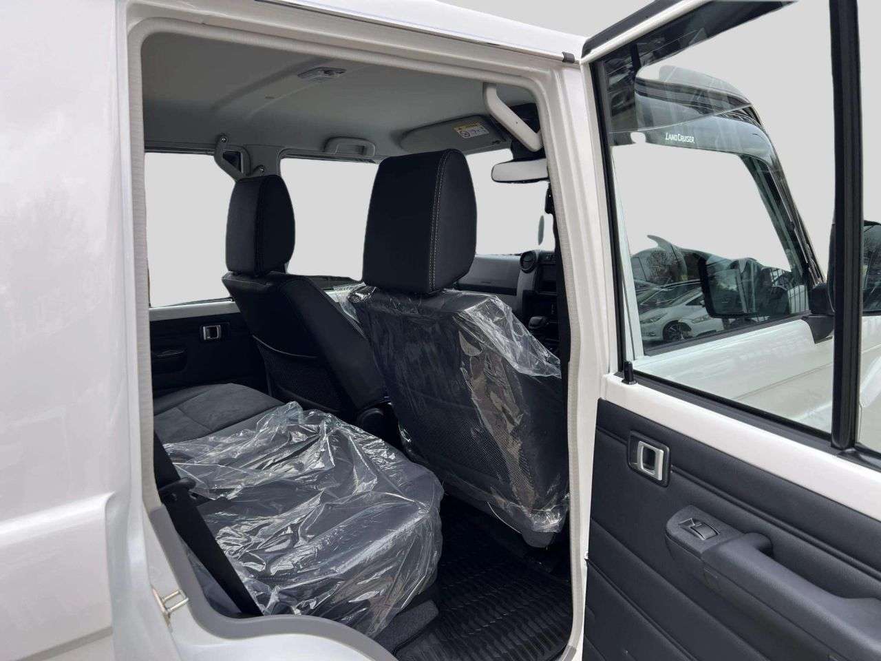 2025 TOYOTA LAND CRUISER 2025 TOYOTA LAND CRUISER