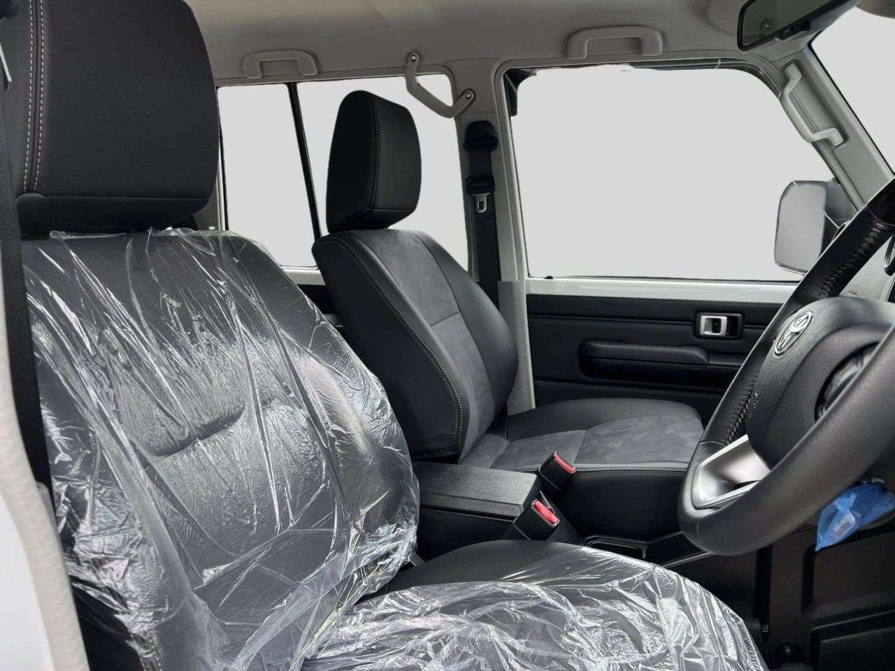 2025 TOYOTA LAND CRUISER 2025 TOYOTA LAND CRUISER