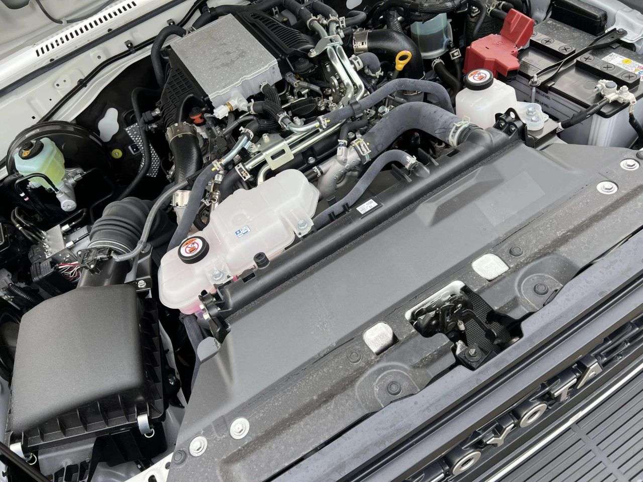 2025 TOYOTA LAND CRUISER 2025 TOYOTA LAND CRUISER