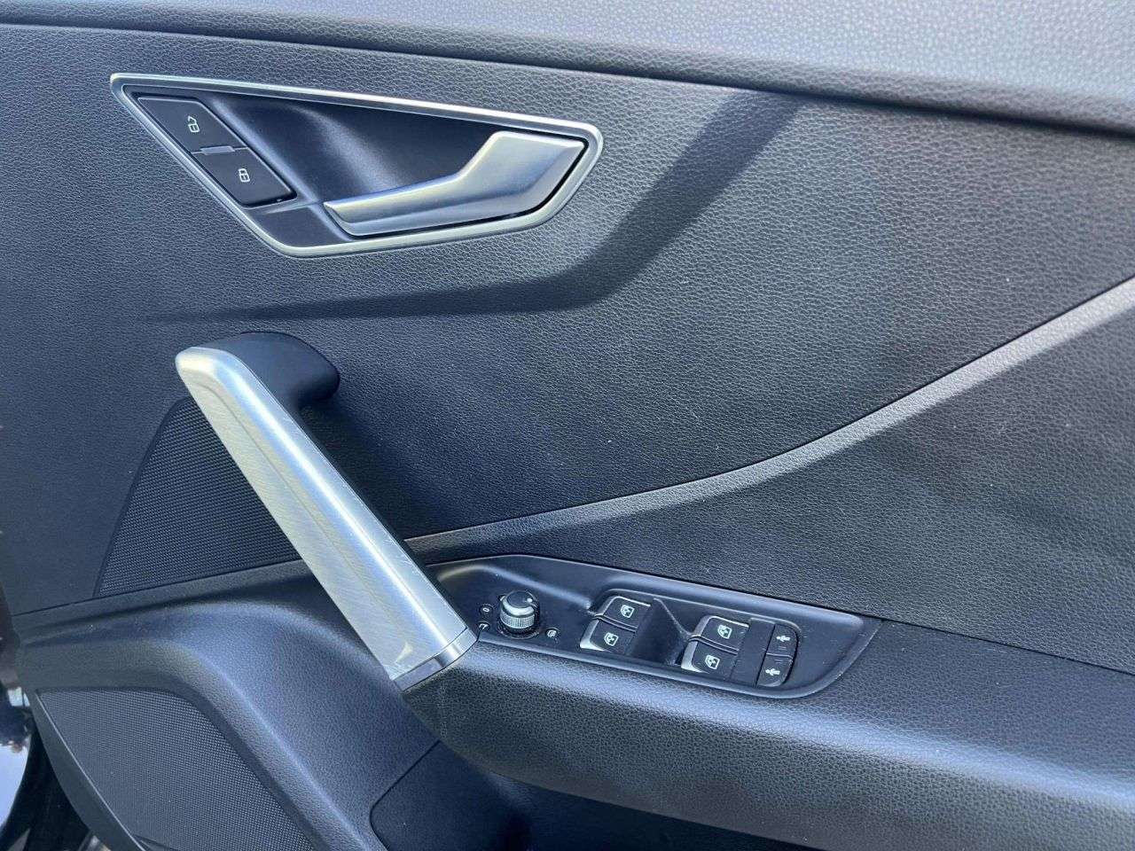 2017 AUDI Q2 2017 AUDI Q2