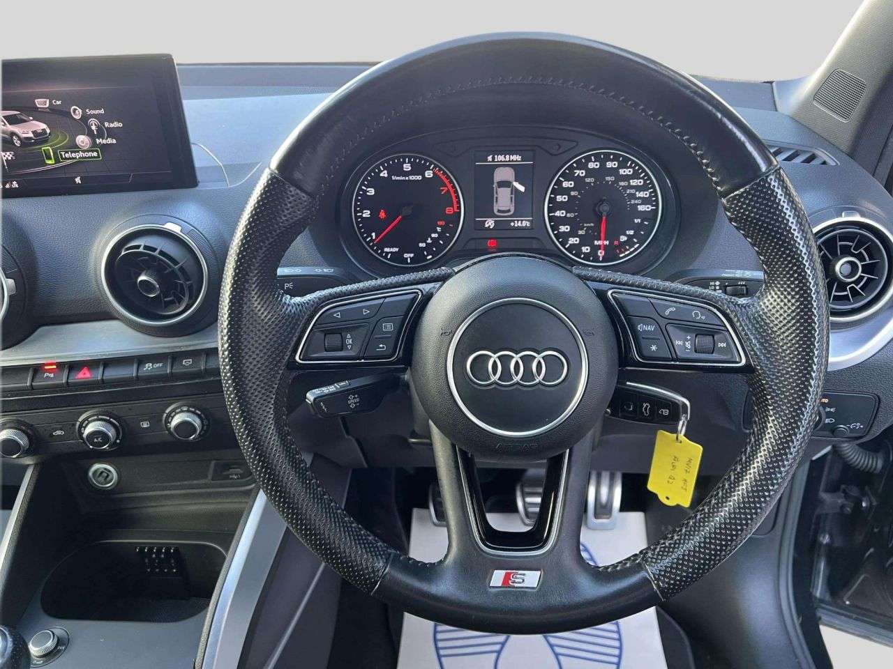 2017 AUDI Q2 2017 AUDI Q2