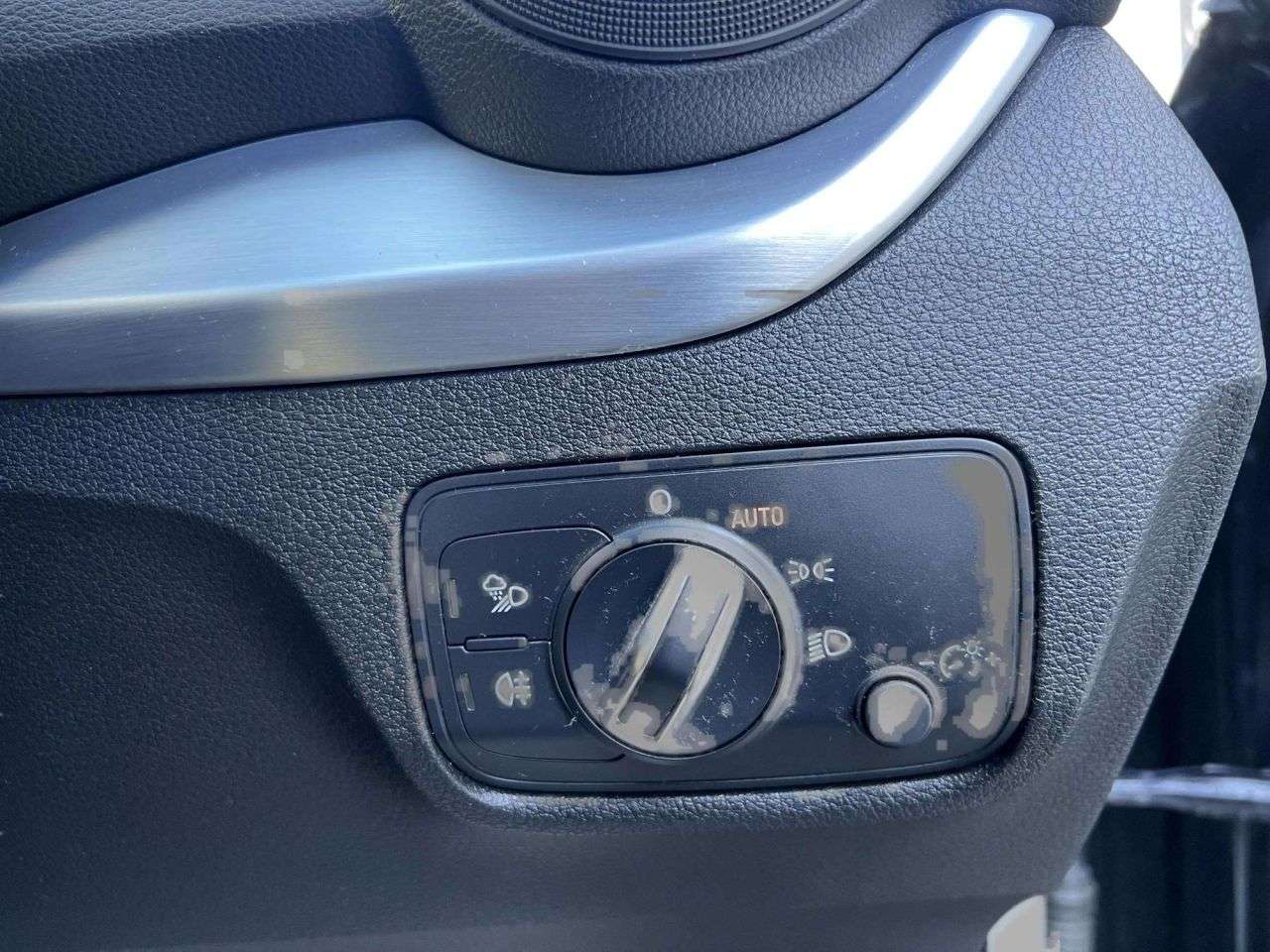 2017 AUDI Q2 2017 AUDI Q2