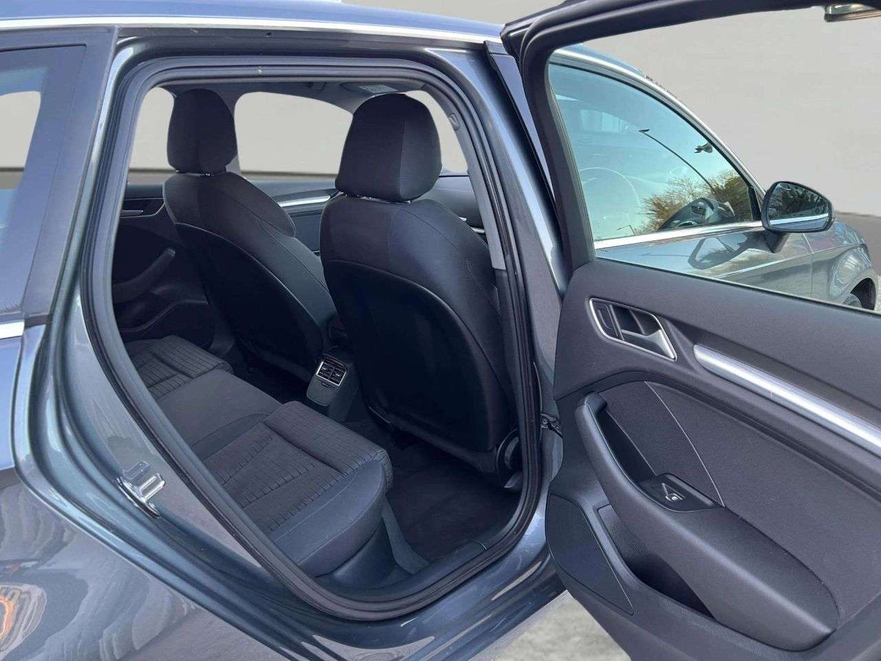 2017 AUDI A3 2017 AUDI A3