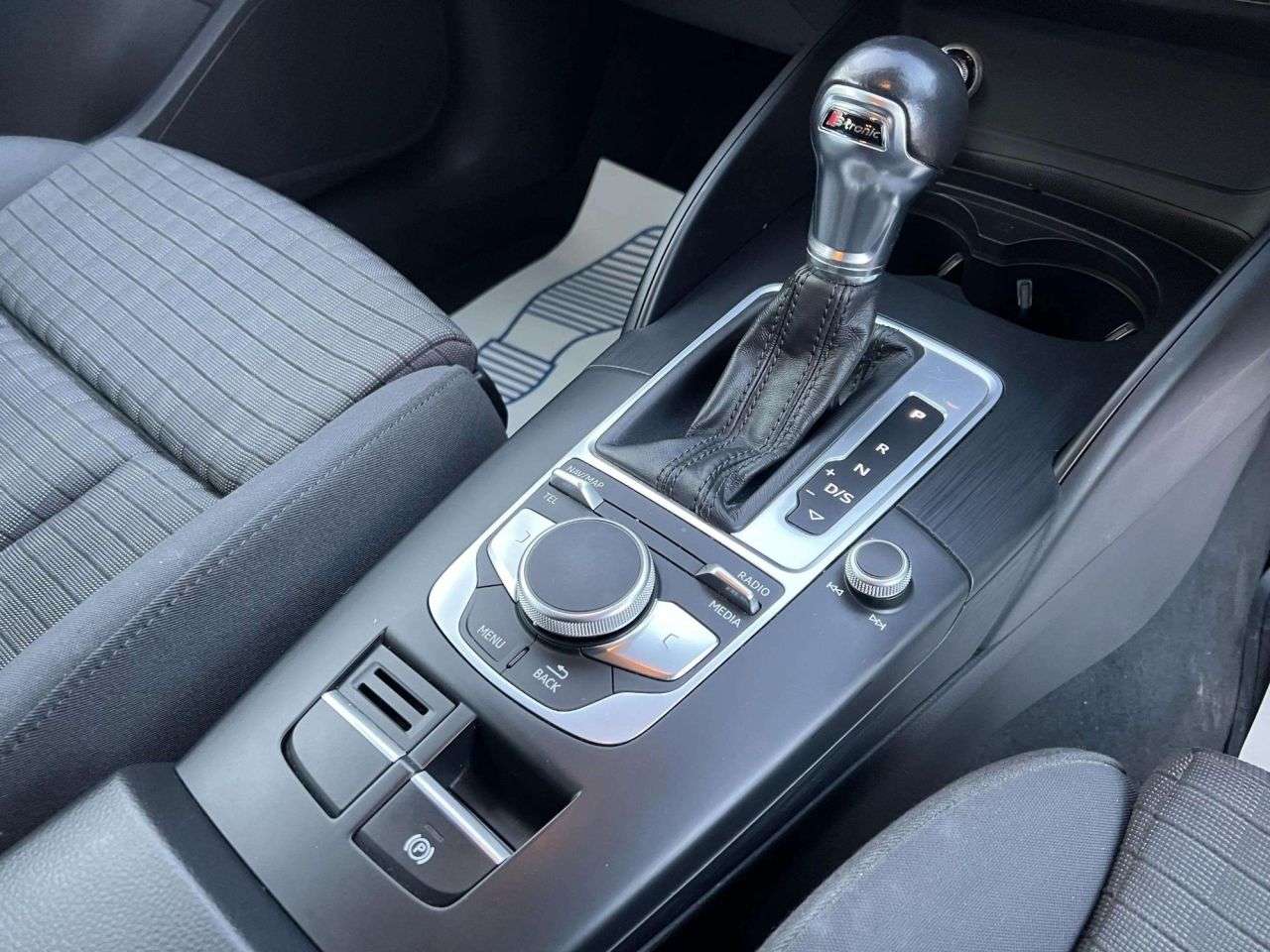 2017 AUDI A3 2017 AUDI A3