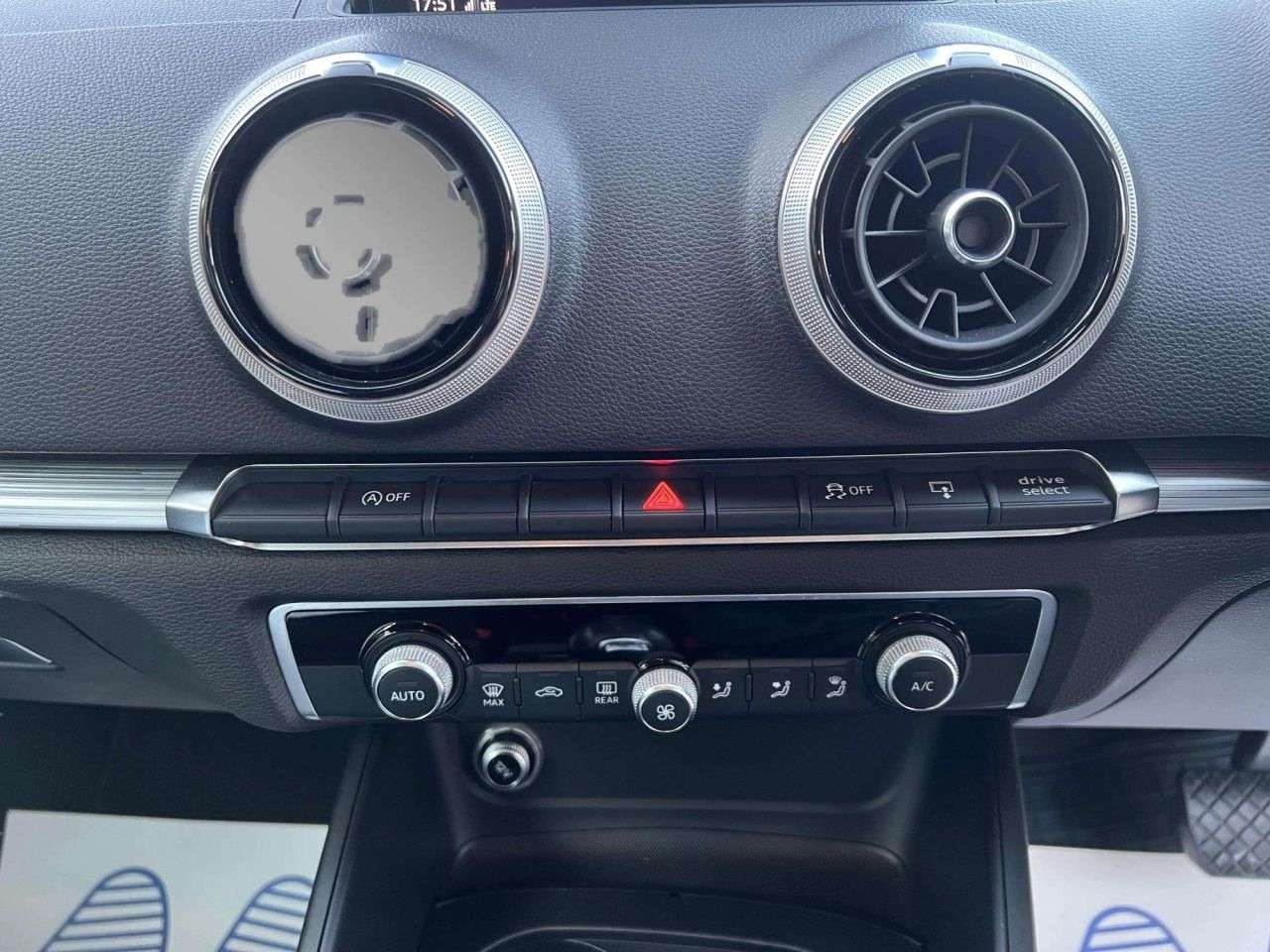 2017 AUDI A3 2017 AUDI A3