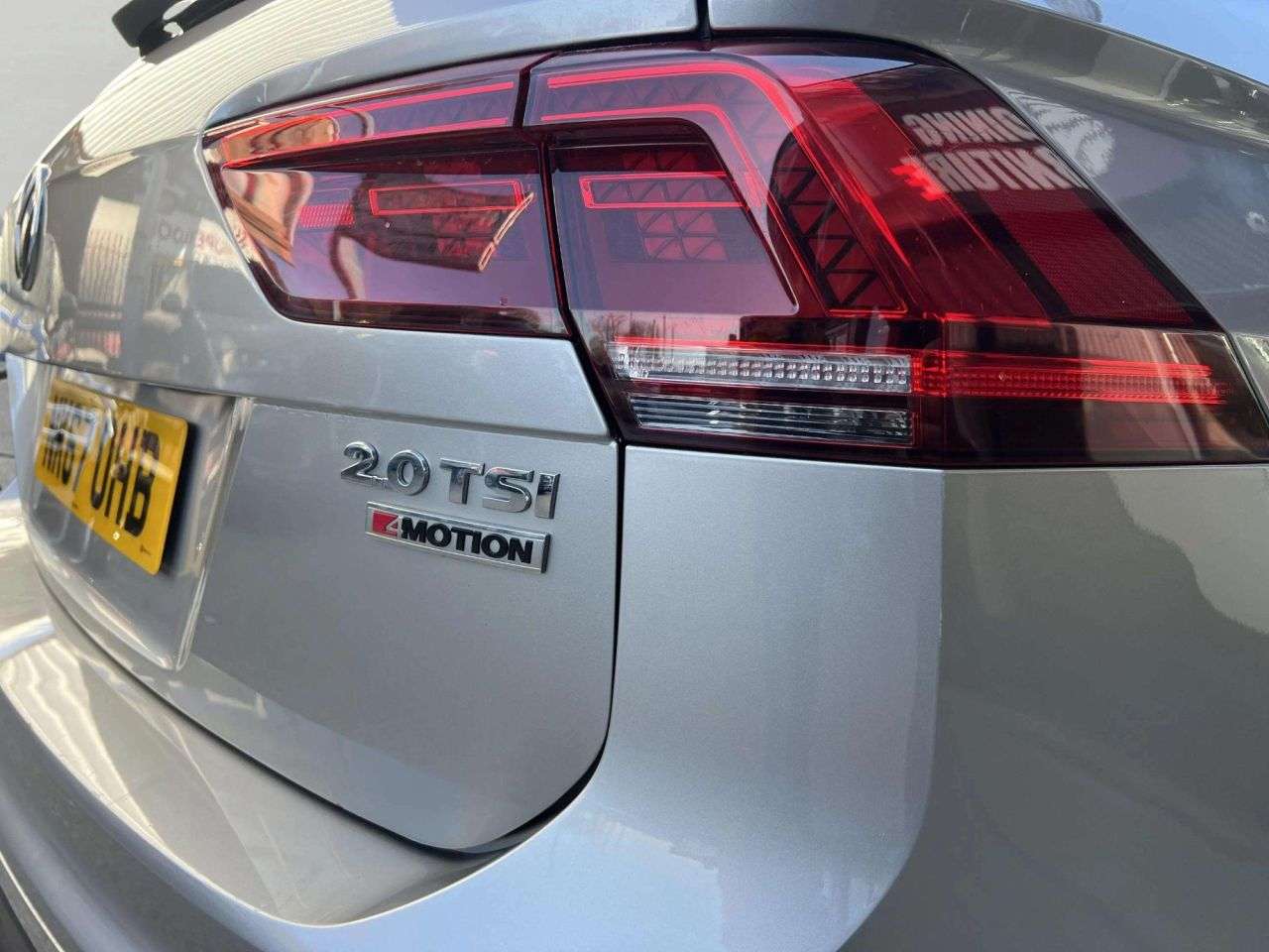 2017 VOLKSWAGEN TIGUAN 2017 VOLKSWAGEN TIGUAN