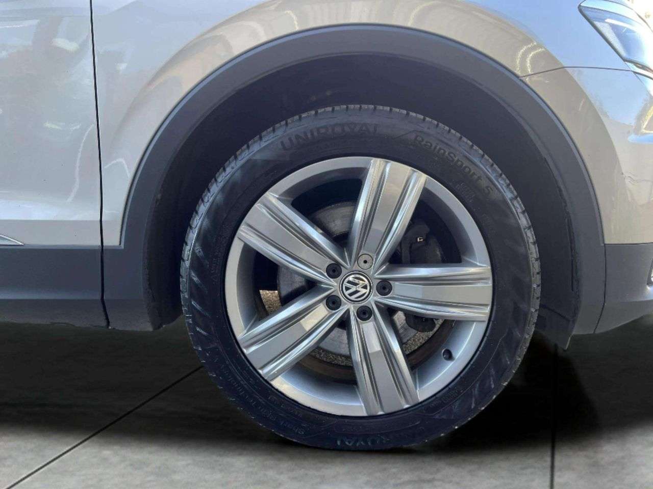 2017 VOLKSWAGEN TIGUAN 2017 VOLKSWAGEN TIGUAN