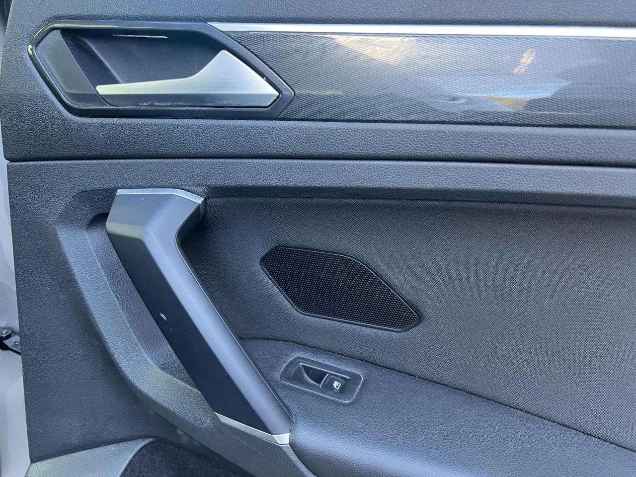 2017 VOLKSWAGEN TIGUAN 2017 VOLKSWAGEN TIGUAN